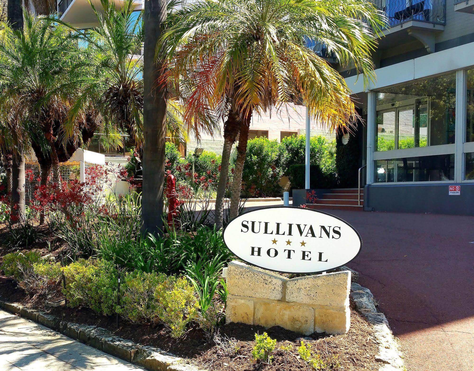 Sullivans Hotel Perth Exterior photo