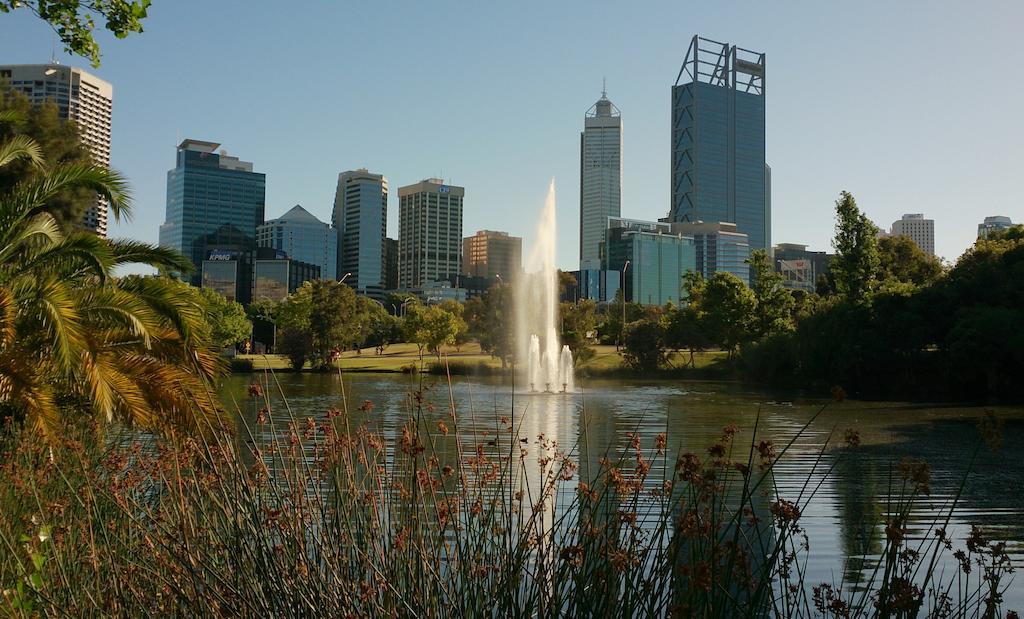 Sullivans Hotel Perth Exterior photo